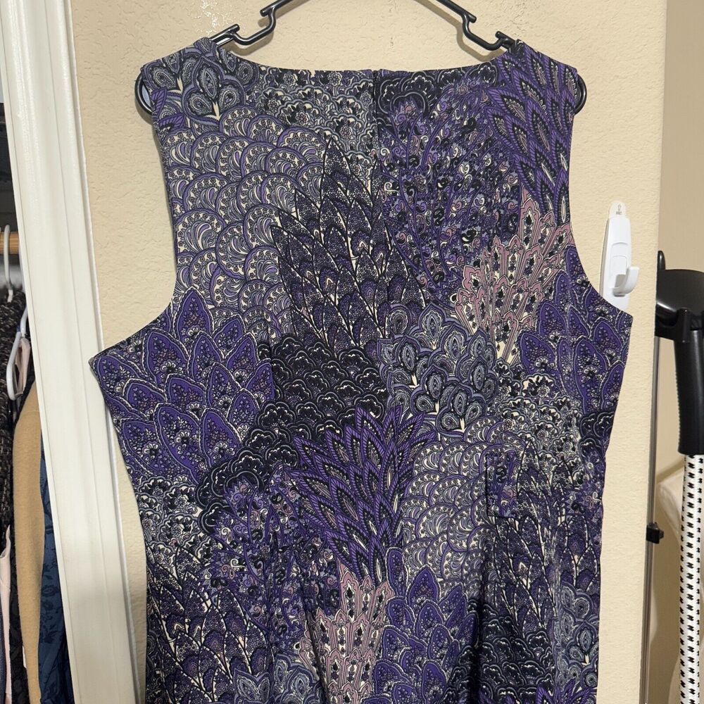 Sleeveless Purple Patterned Midi Dress - Picture 5 of 10